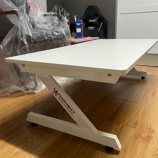 Bàn bệt Trắng mặt gổ