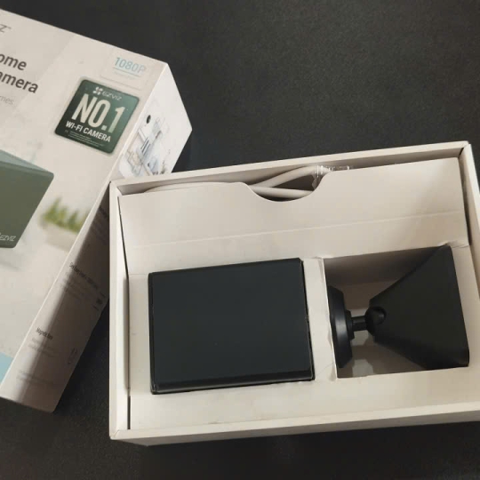 Camera EZVIZ BC2 2.0 xài pin